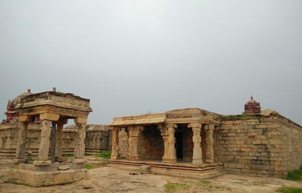 Dindigul Fort Tourist Place