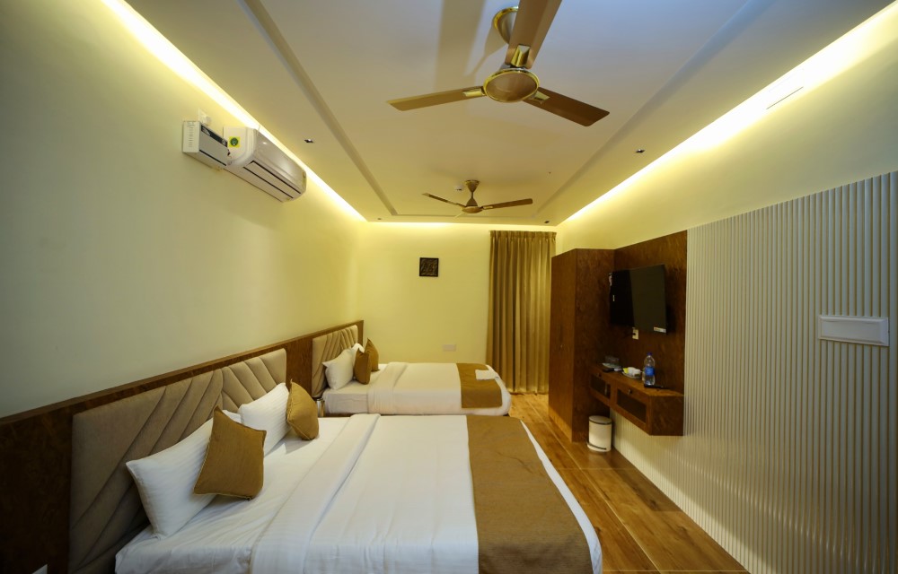 Family AC Suite Room in Dindigul